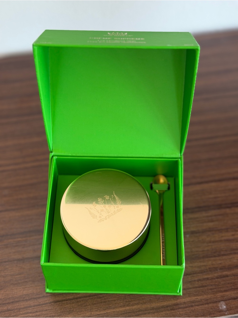 Tata Harper Green and Gold Crème Suprême Nourishing Face Cream - Picture 2 of 3